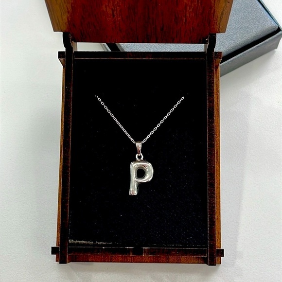 Brand New Sterling Silver 925 3D Bubble Letter Necklace Monogram Balloon "P" - Picture 4 of 15